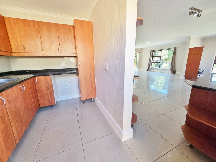 4 Bedroom Property for Sale in The Village Western Cape